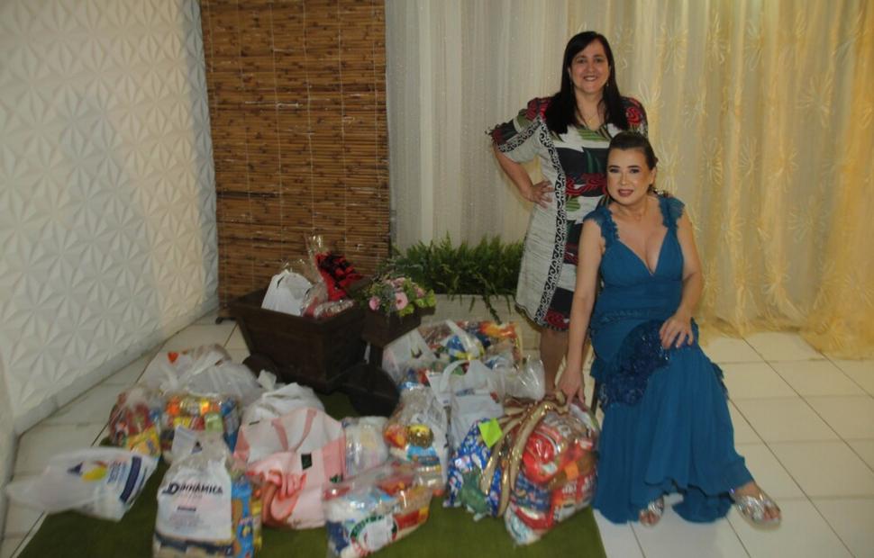 52-anos-nísia-salão-reviver-2022-maceio-40-graus_0108