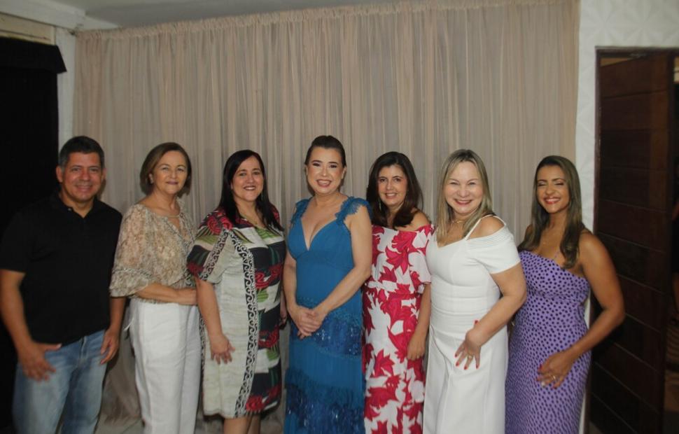 52-anos-nísia-salão-reviver-2022-maceio-40-graus_0109