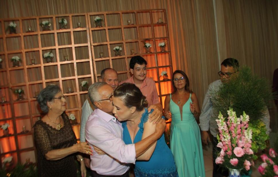 52-anos-nísia-salão-reviver-2022-maceio-40-graus_0130