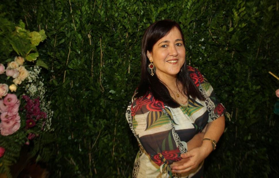 52-anos-nísia-salão-reviver-2022-maceio-40-graus_0155