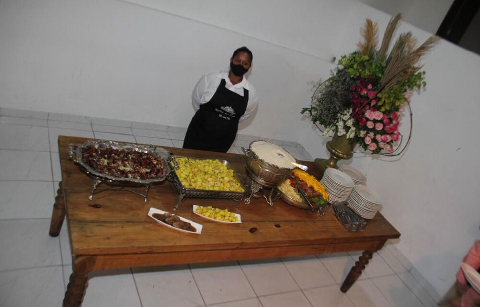 52-anos-nísia-salão-reviver-2022-maceio-40-graus_0158