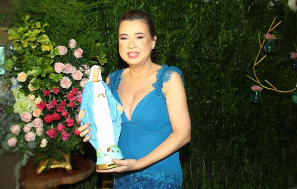 52-anos-nísia-salão-reviver-2022-maceio-40-graus_0173