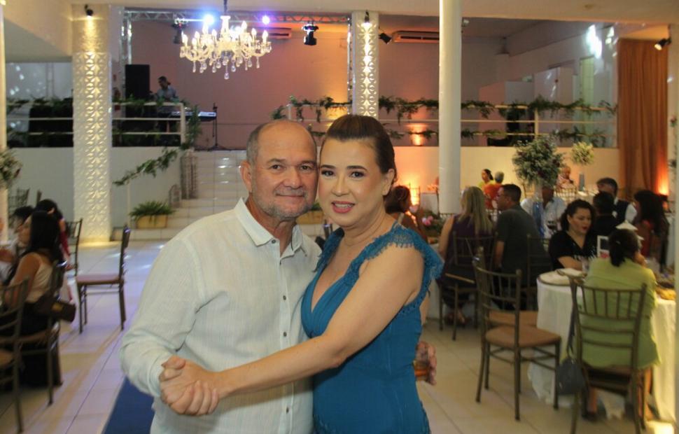 52-anos-nísia-salão-reviver-2022-maceio-40-graus_0177