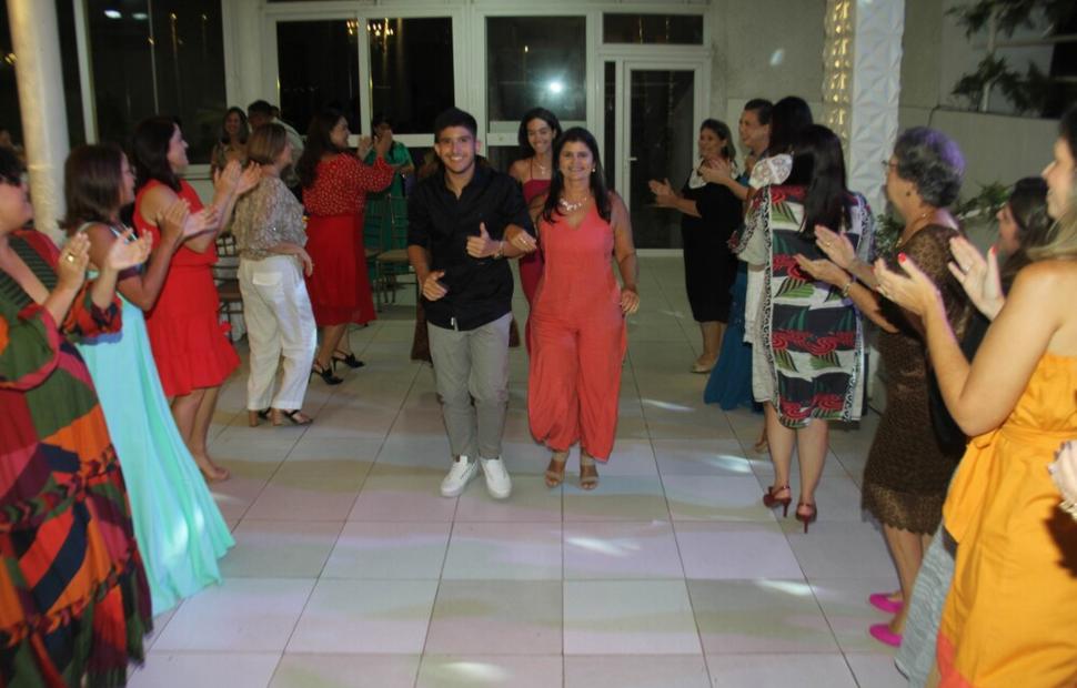 52-anos-nísia-salão-reviver-2022-maceio-40-graus_0203