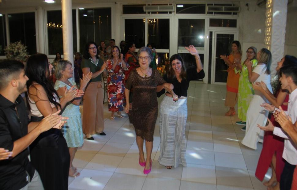 52-anos-nísia-salão-reviver-2022-maceio-40-graus_0208