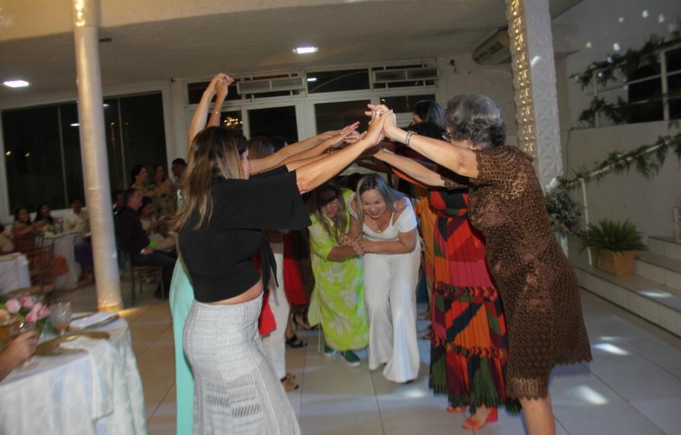 52-anos-nísia-salão-reviver-2022-maceio-40-graus_0209