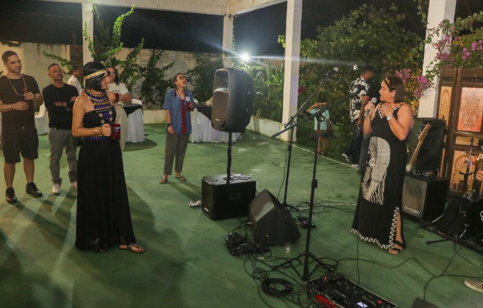 aniversario-ana-clara-35-anos-maceio-40-graus-banda-jam-80_0147