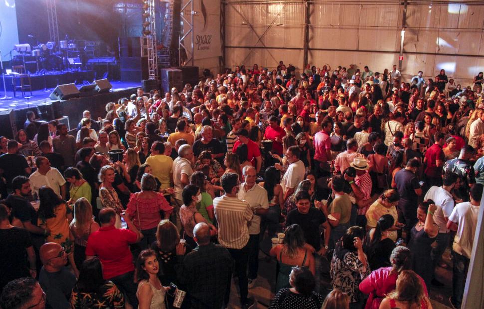 Diogo-nogeira-samba-da-periferia-spabe-maceió-shooping-maceio-40-graus_0055