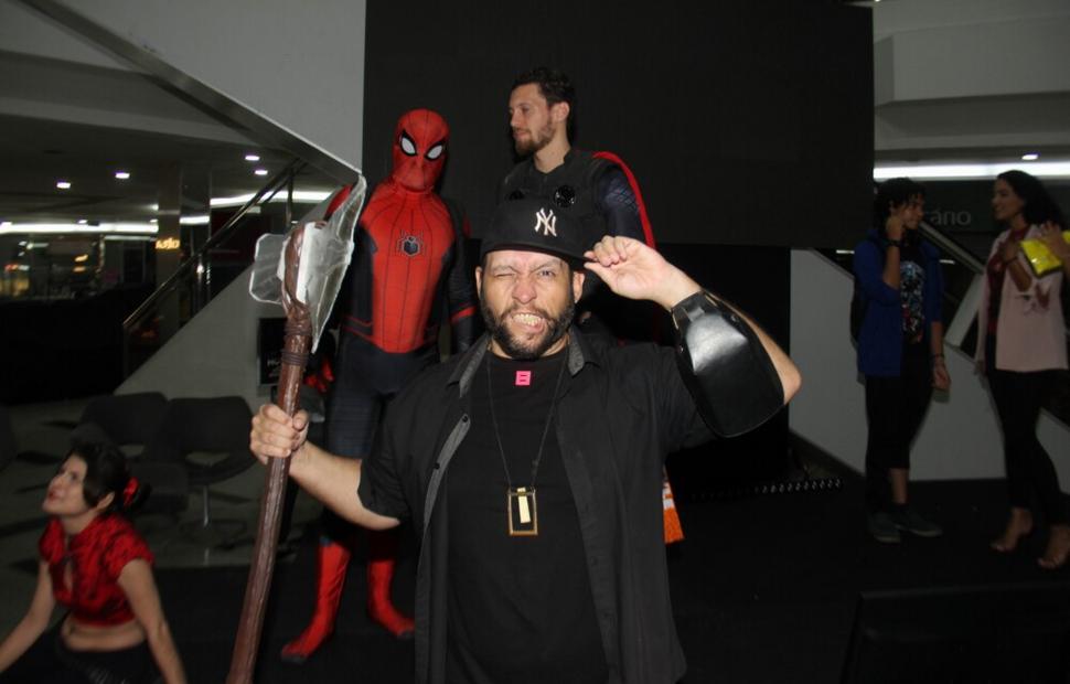 Encontro-Dos-Fãs-no-Multiverso-da-Loucura-maceió-40-graus_0063