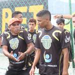 amistoso-escola-do-menezes-e-escola-ze-do-gol_0036