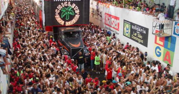 Maceió Fest 2004 – Bloco Nana Banana