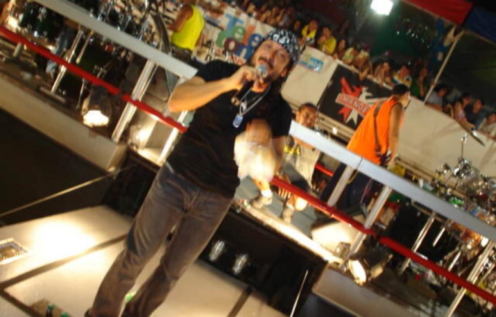 maceio-fest-2004-bloco-nana-bana-bell-marques-00080