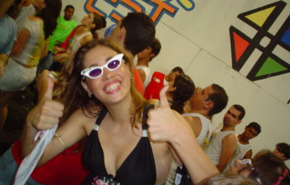 maceio-fest-2004-bloco-nana-bana-bell-marques-00099