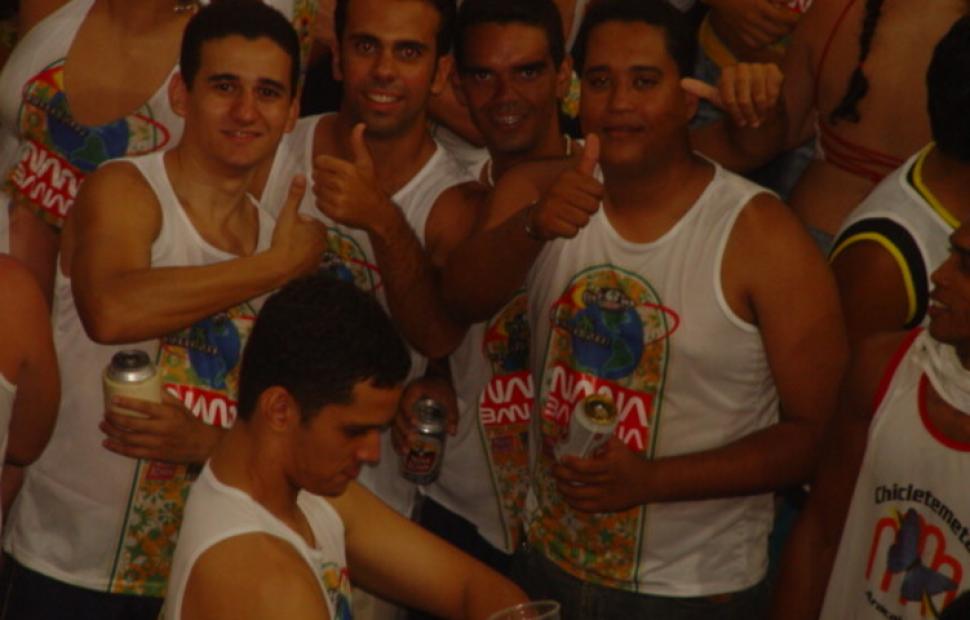 maceio-fest-2004-bloco-nana-bana-bell-marques-00320