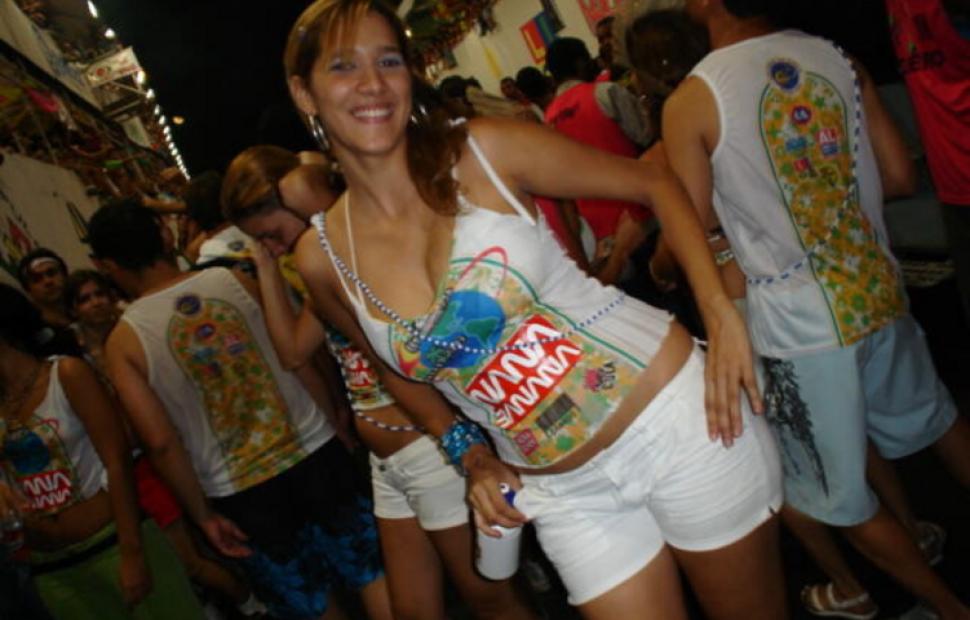 maceio-fest-2004-bloco-nana-bana-bell-marques-00340