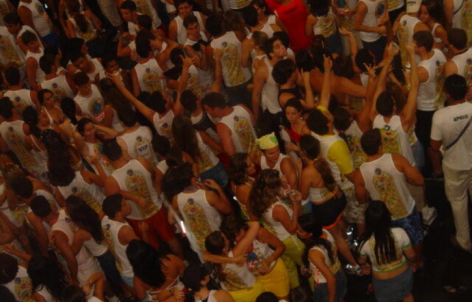 maceio-fest-2004-bloco-nana-bana-bell-marques-00343