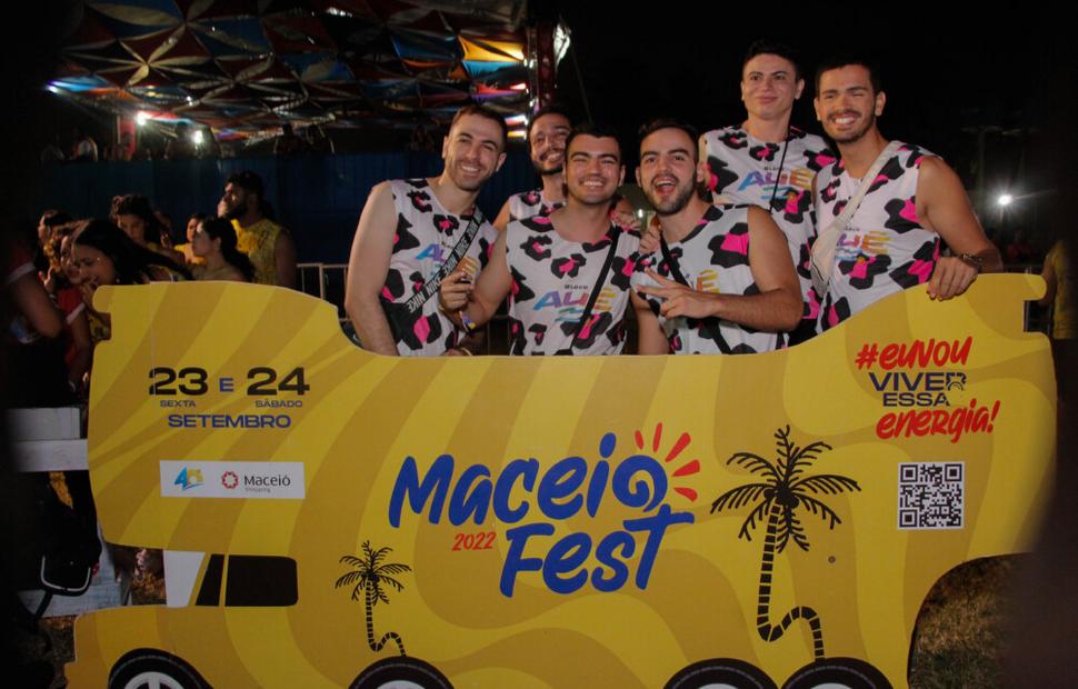 Bloco-Auê-Luísa-Sonza-Maceió-Fest-23-09-2022-0092