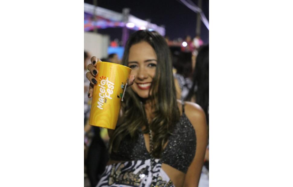 maceio-fest-bloco-vumbora-bell-marques-22-09-202200024