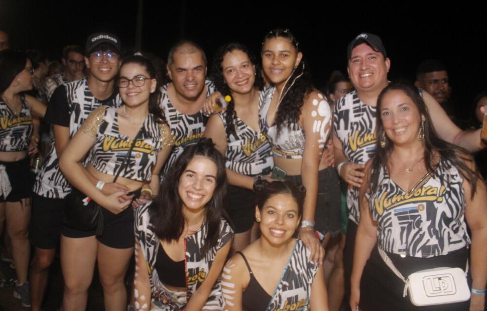 maceio-fest-bloco-vumbora-bell-marques-22-09-202200089
