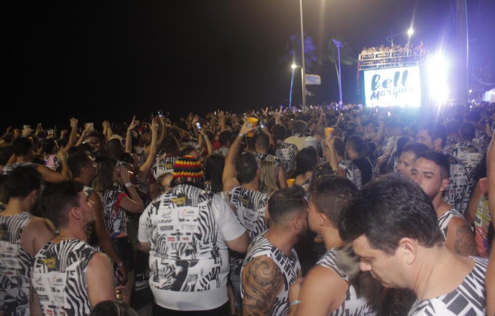 maceio-fest-bloco-vumbora-bell-marques-22-09-202200093
