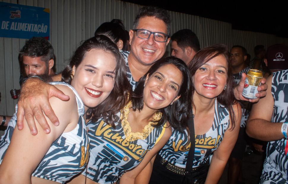 maceio-fest-bloco-vumbora-bell-marques-22-09-202200154