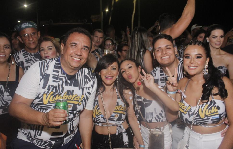maceio-fest-bloco-vumbora-bell-marques-22-09-202200186