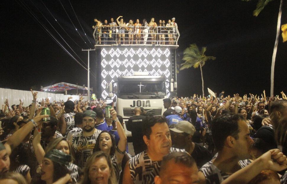 maceio-fest-bloco-vumbora-bell-marques-22-09-202200339