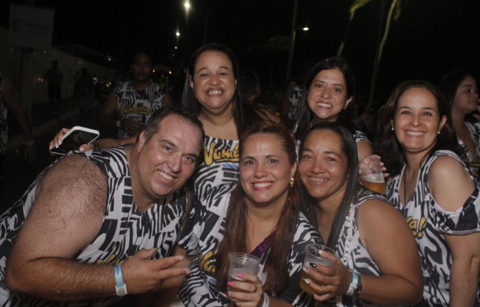 maceio-fest-bloco-vumbora-bell-marques-22-09-202200376