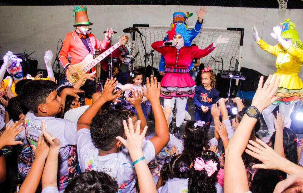 encerramento-semana-da-criança-colégio-integrado-2022-banda-cazuadinha_0269