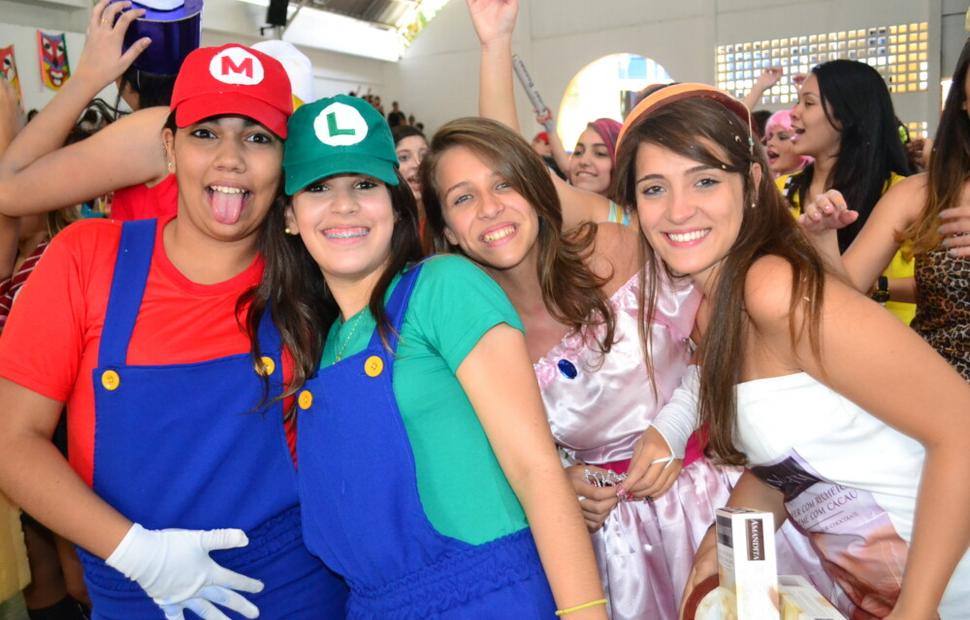 carnaval-colégio-santa-úrsula-2012_0007