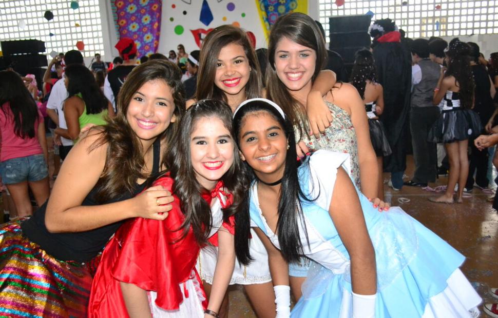 carnaval-colégio-santa-úrsula-2012_0009