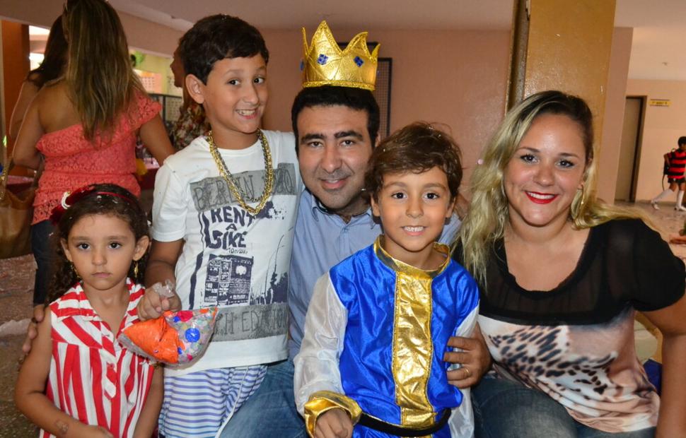 carnaval-colégio-santa-úrsula-2012_0193