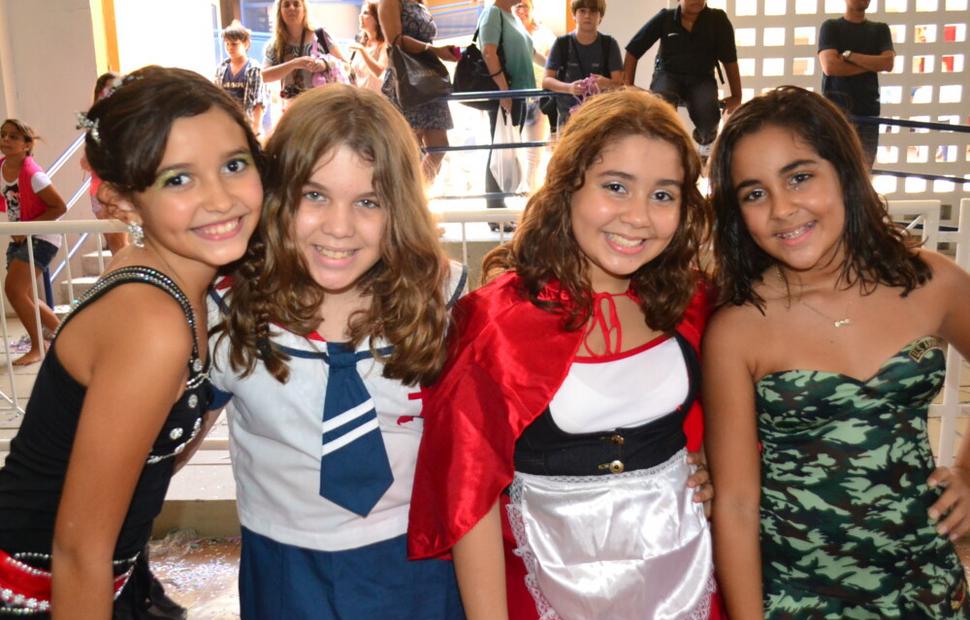 carnaval-colégio-santa-úrsula-2012_0222