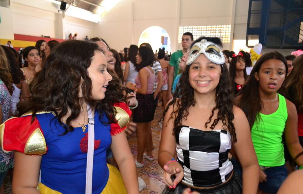carnaval-colégio-santa-úrsula-2012_0261