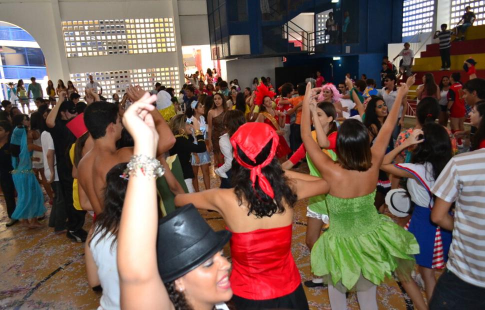 carnaval-colégio-santa-úrsula-2012_0267
