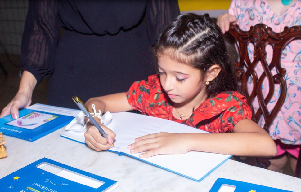 noite-de-autógrofo-colegio-sacramento-2022_0018