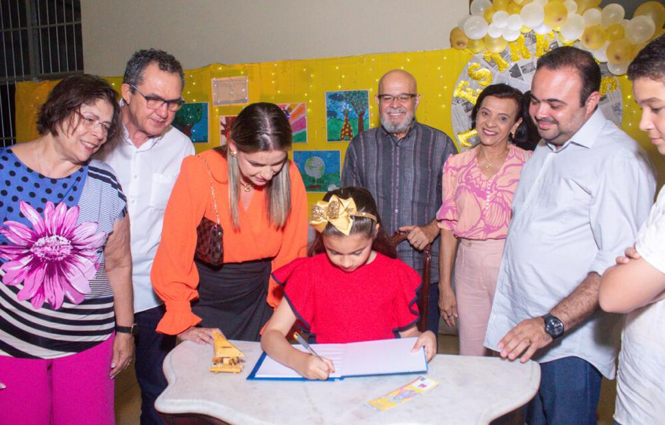 noite-de-autógrofo-colegio-sacramento-2022_0040