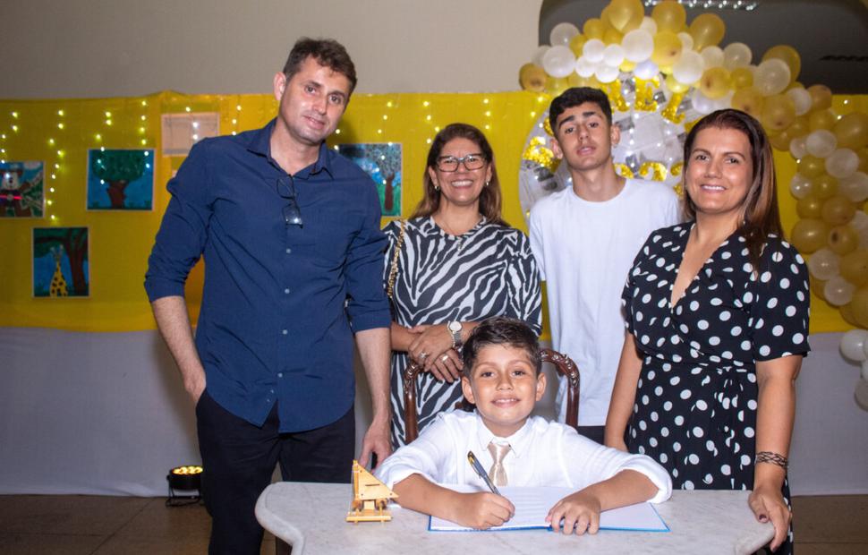 noite-de-autógrofo-colegio-sacramento-2022_0055