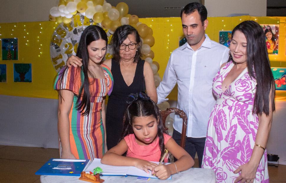 noite-de-autógrofo-colegio-sacramento-2022_0060