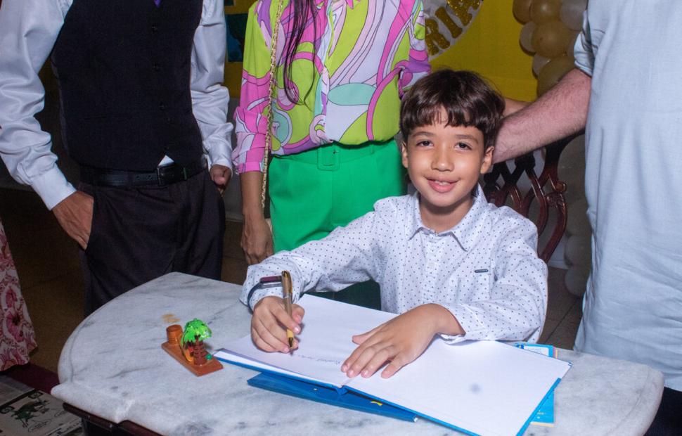 noite-de-autógrofo-colegio-sacramento-2022_0074