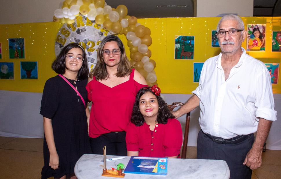 noite-de-autógrofo-colegio-sacramento-2022_0095