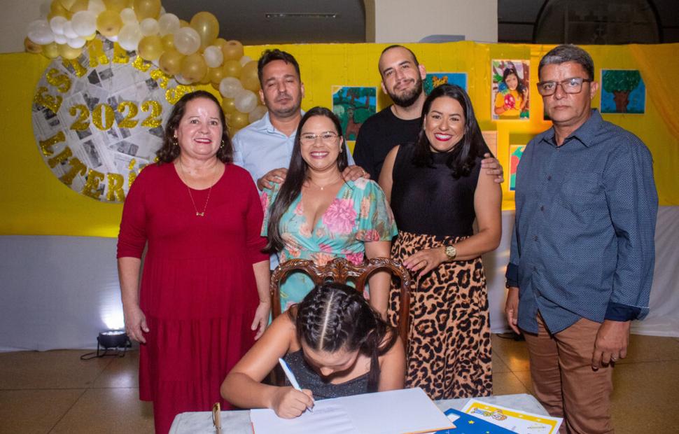 noite-de-autógrofo-colegio-sacramento-2022_0132