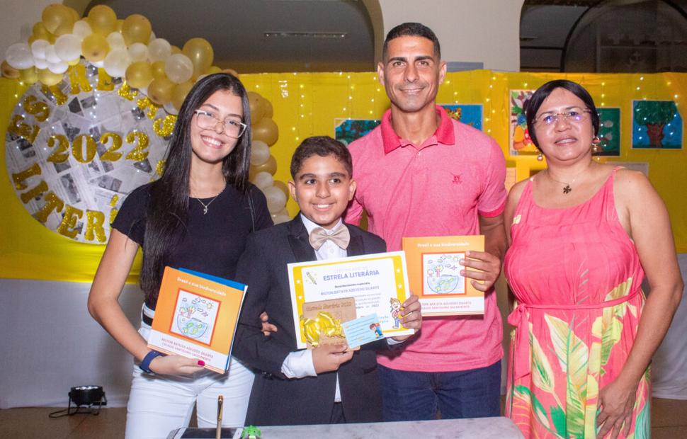 noite-de-autógrofo-colegio-sacramento-2022_0149