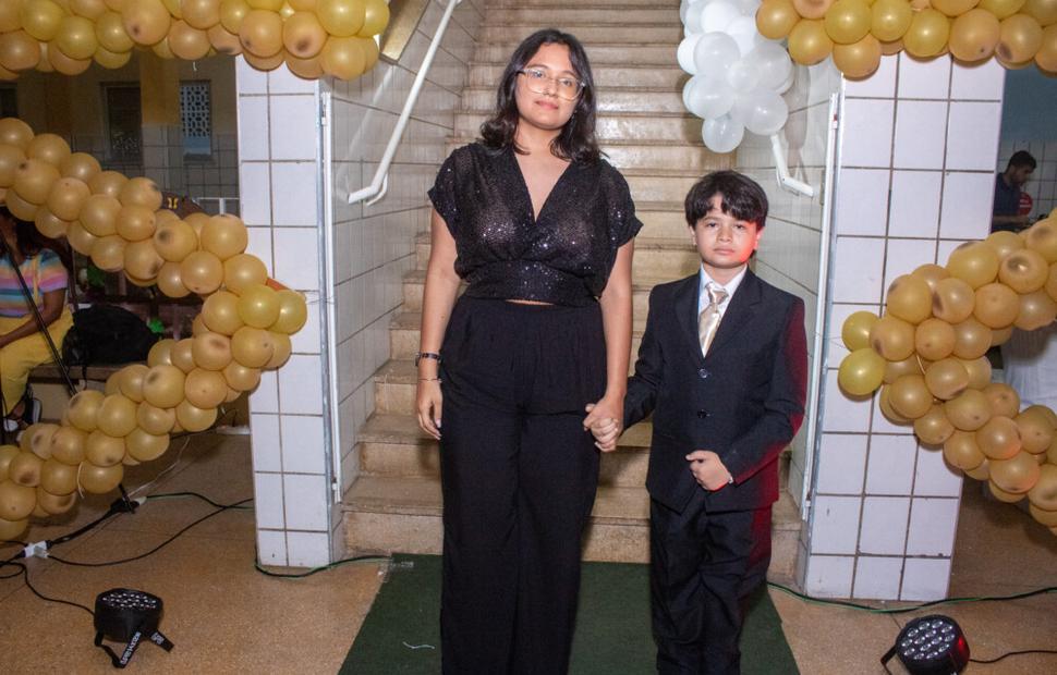 noite-de-autógrofo-colegio-sacramento-2022_0150