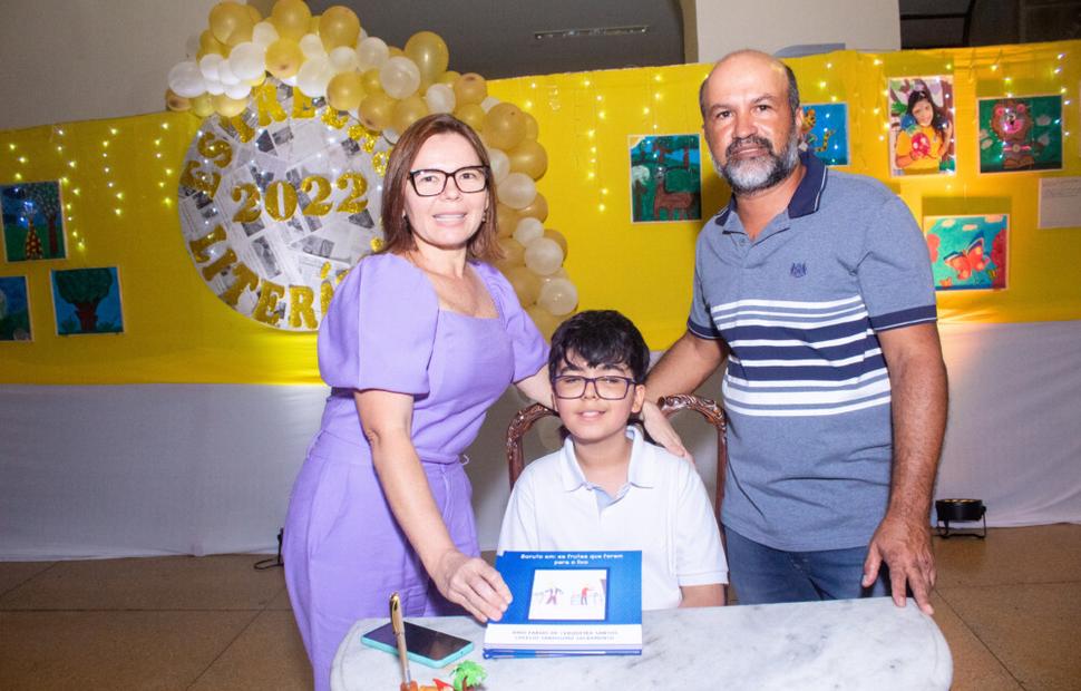 noite-de-autógrofo-colegio-sacramento-2022_0169