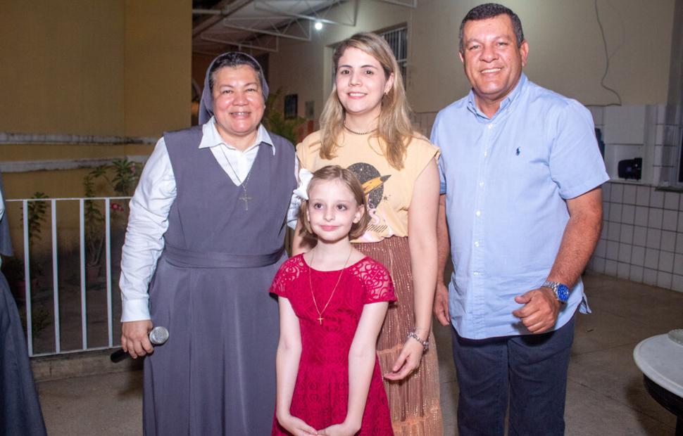 noite-de-autógrofo-colegio-sacramento-2022_0186