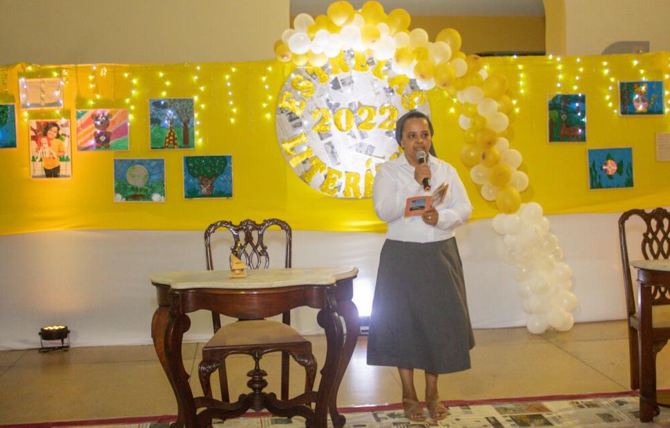 noite-de-autógrofo-colegio-sacramento-2022_0225