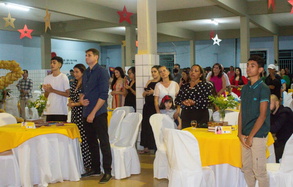 noite-de-autógrofo-colegio-sacramento-2022_0229