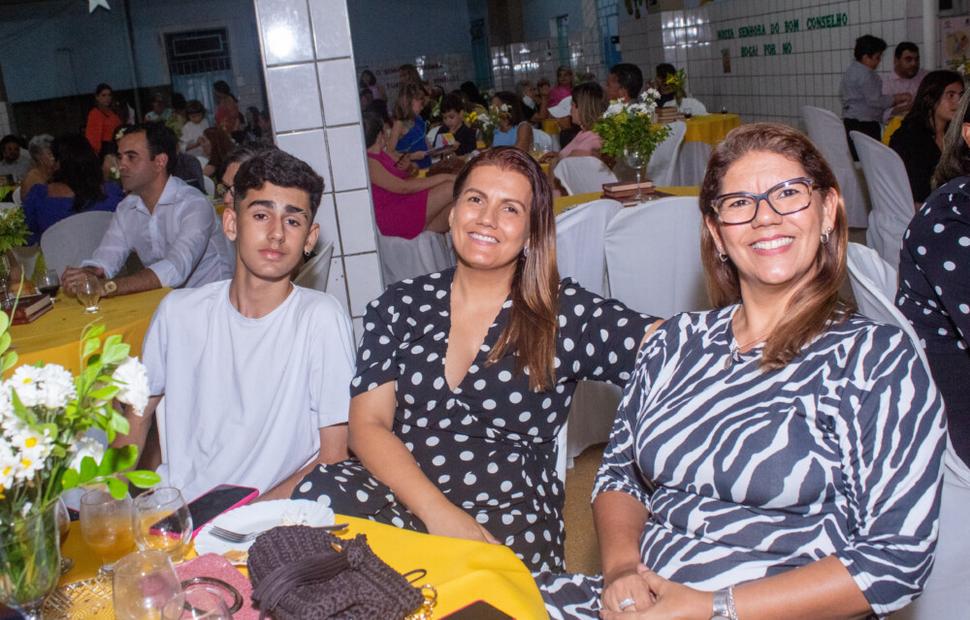 noite-de-autógrofo-colegio-sacramento-2022_0244