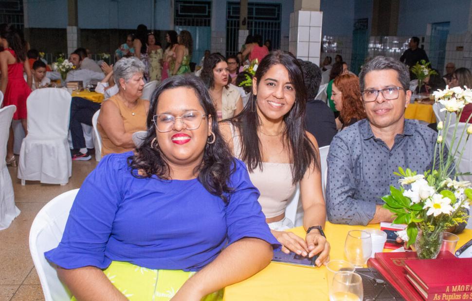 noite-de-autógrofo-colegio-sacramento-2022_0249